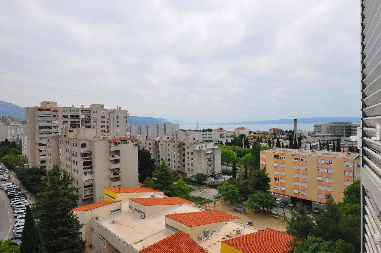 Virna Apartment Split Exterior photo